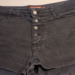 MET Button-Fly Black Shorts Size 29